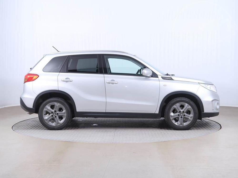 Suzuki Vitara 1.6 VVT, R,2.maj, Serv.kniha