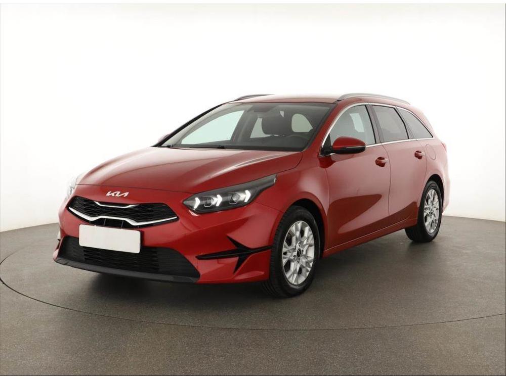 Kia Ceed 1.5 T-GDI MHEV, Automat, R