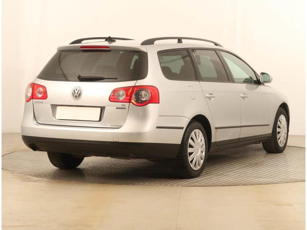 Volkswagen Passat 1.6 TDI, NOV CENA, CZ doklady