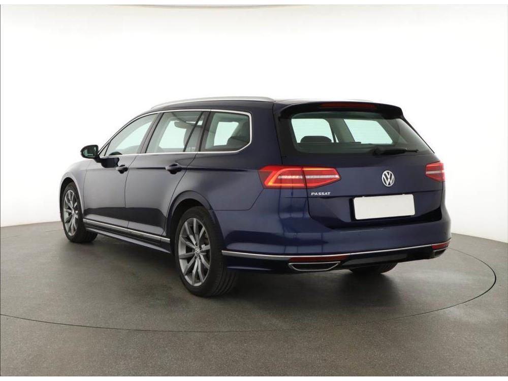 Volkswagen Passat 2.0 TDI, NOV CENA, Automat