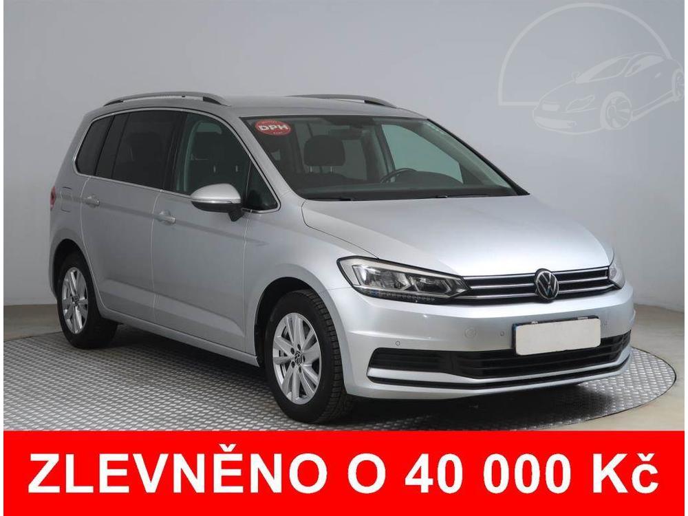 Volkswagen Touran 1.5 TSI, NOVÁ CENA, Automat