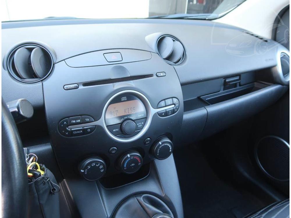 Mazda 2 1.3 i, NOV CENA