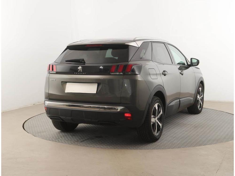 Peugeot 3008 1.2 PureTech, NOV CENA, R