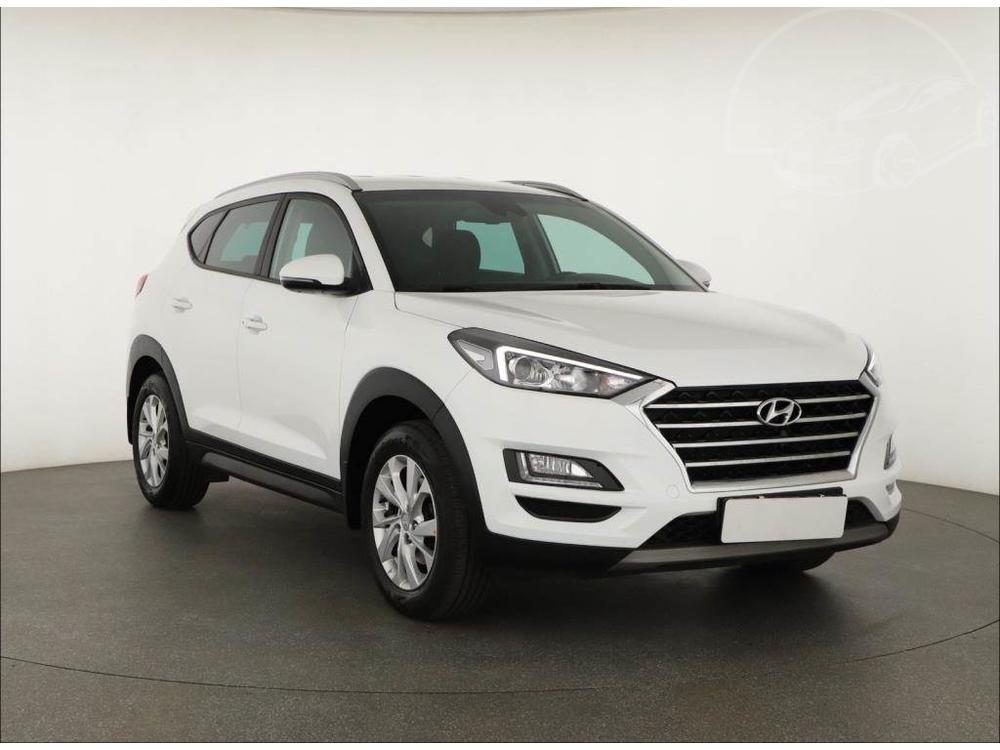 Hyundai Tucson 1.6 T-GDI, ČR,1.maj