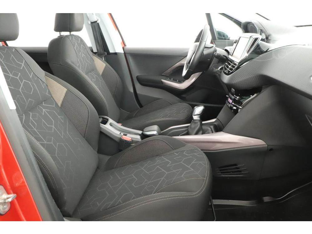 Prodm Peugeot 2008 1.2 PureTech, Style