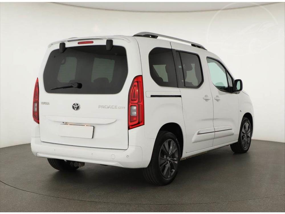 Toyota ProAce City Verso 1.5 D-4D, Family, 5Mst, Klima