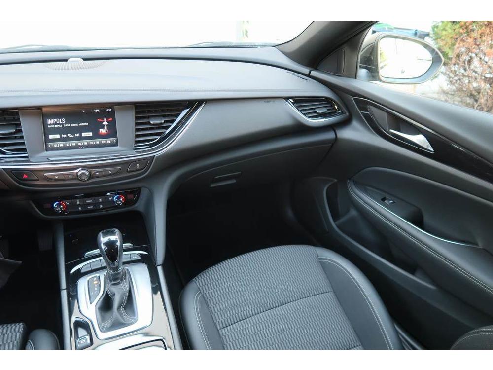 Opel Insignia 2.0 CDTI, NOV CENA, Automat