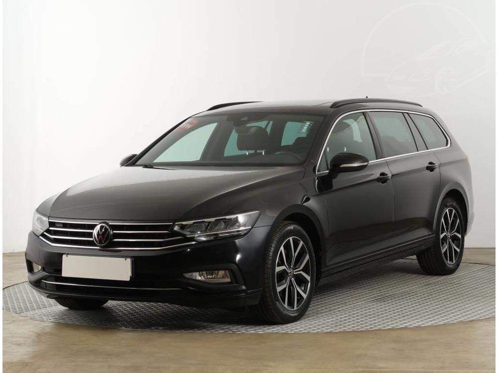 Volkswagen Passat 2.0 TDI, Automat, Navi