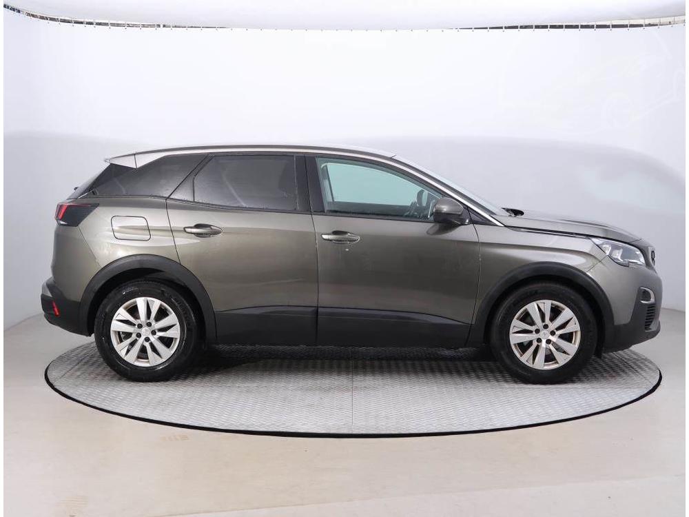 Peugeot 3008 1.5 BlueHDi, Automat, Navi