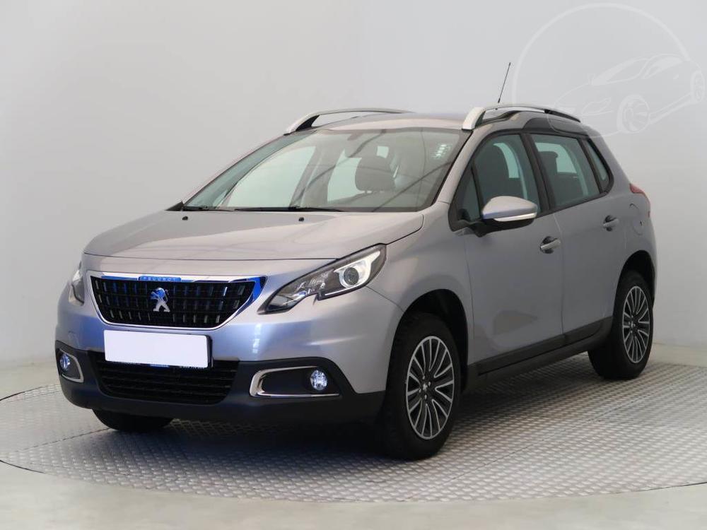 Peugeot 2008 1.2 PureTech, Active, R,1.maj