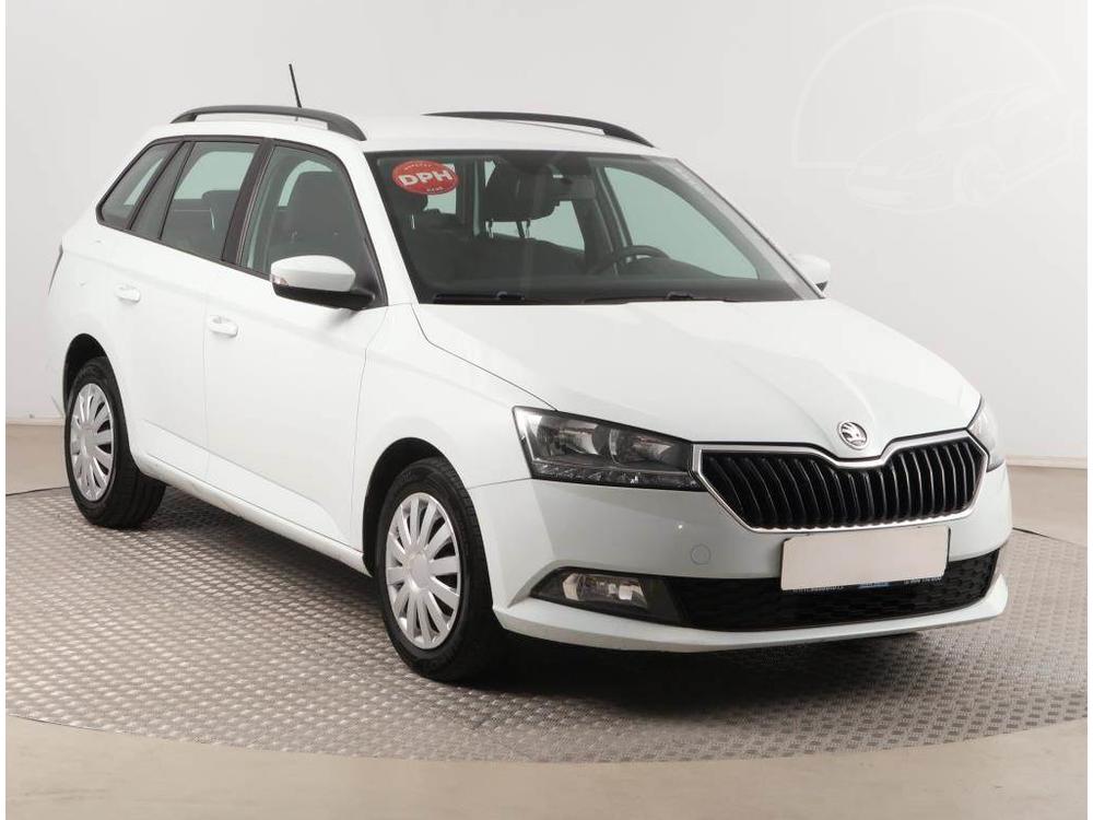 Škoda Fabia 1.0, ČR,1.maj, Serv.kniha