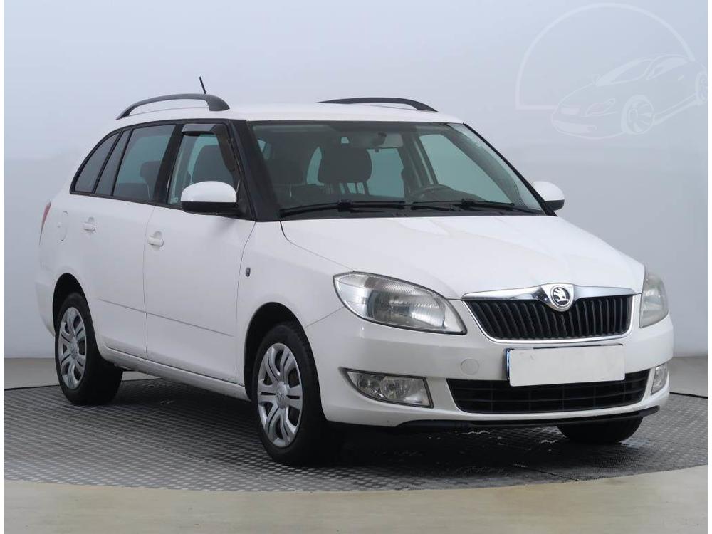 Škoda Fabia 1.6 TDI, Ambiente, ČR,2.maj