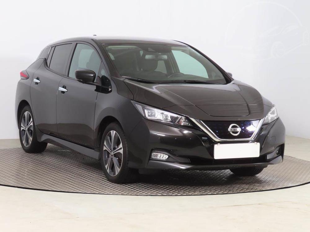 Prodm Nissan Leaf 40 kWh, SoH 92%, Automat