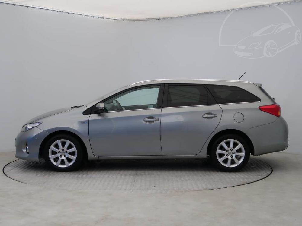 Toyota Auris 1.4 D-4D, NOV CENA