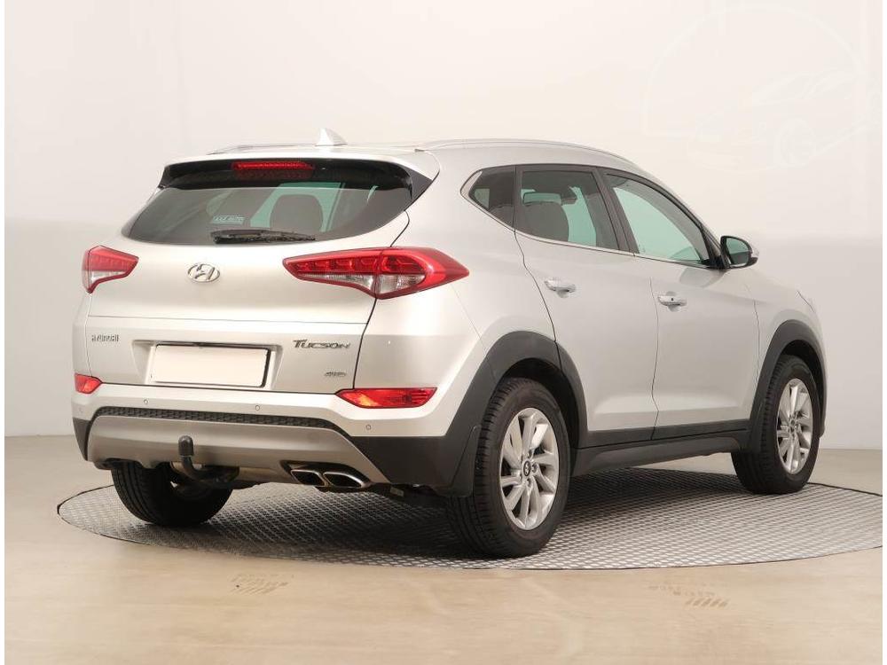 Hyundai Tucson 2.0 CRDi, NOV CENA, 4X4