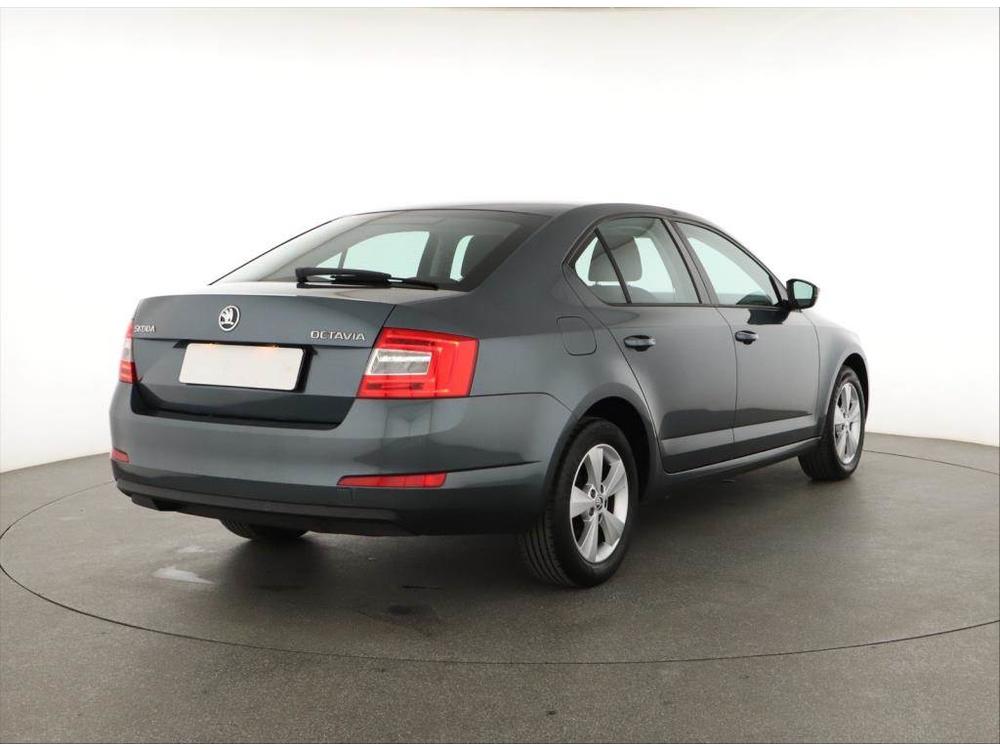 koda Octavia 1.6 TDI, NOV CENA, R,2.maj