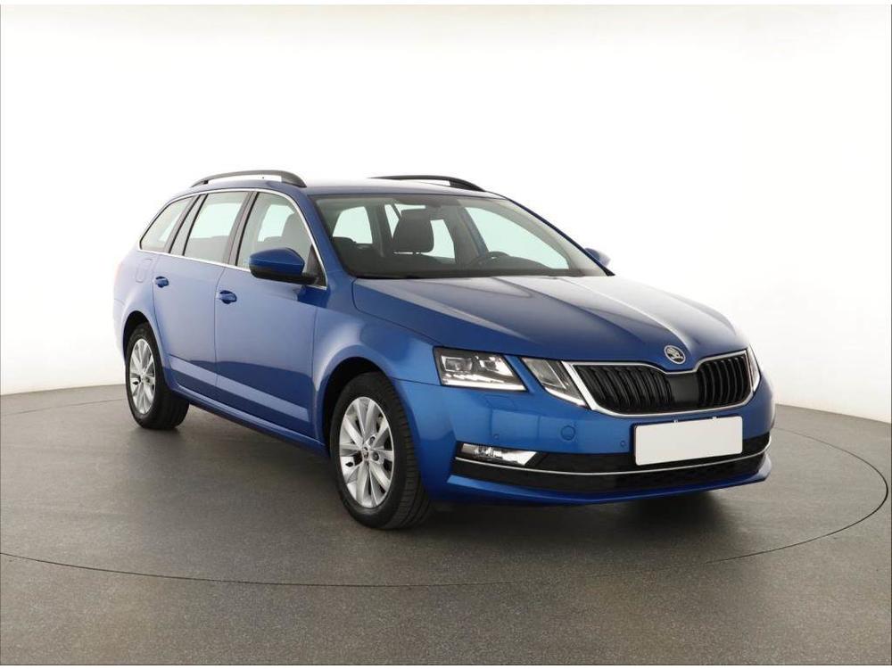 Škoda Octavia 1.6 TDI, Style Plus, ČR,1.maj