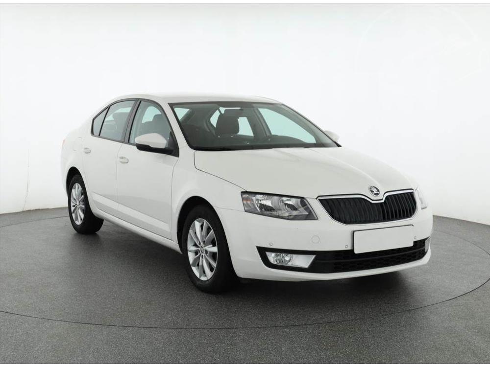 Škoda Octavia 1.6 TDI, Ambition, ČR,1.maj