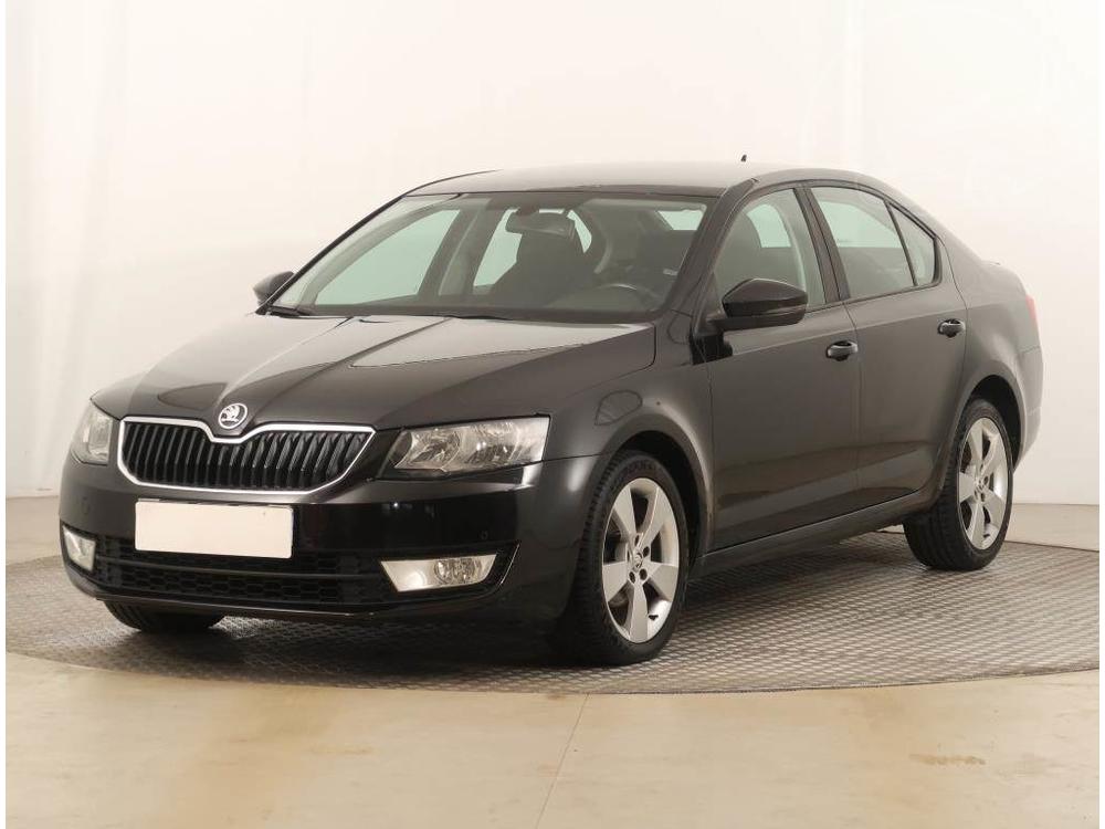 Prodm koda Octavia 1.6 TDI, NOV CENA, R,2.maj