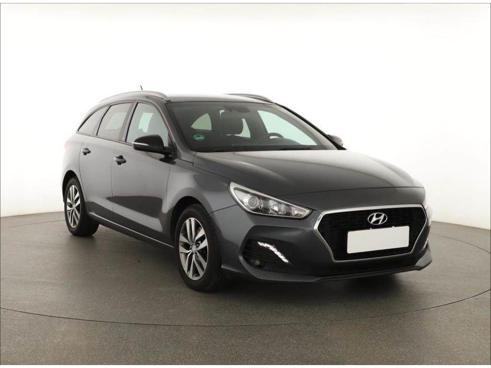 Prodm Hyundai i30 1.4 T-GDI, R,2.maj