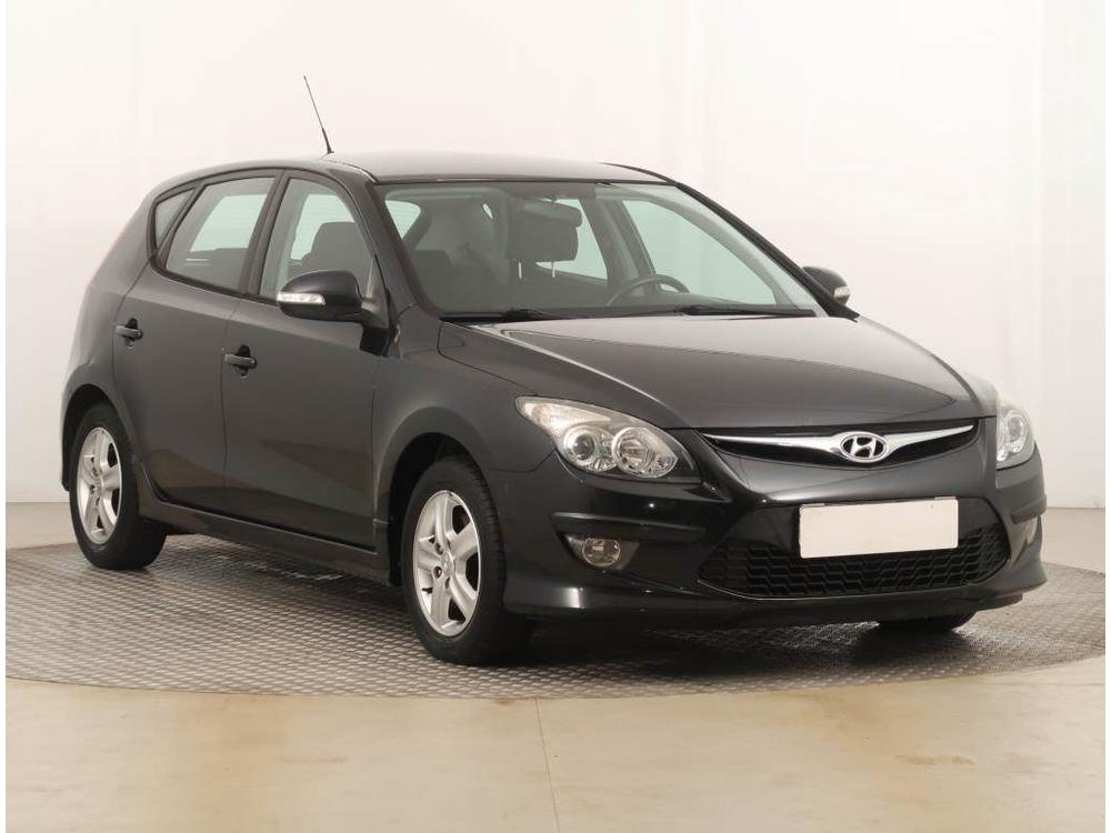 Prodm Hyundai i30 1.4 CVVT, R,2.maj, Klima