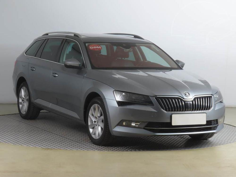 Škoda Superb 1.6 TDI, Style, Automat