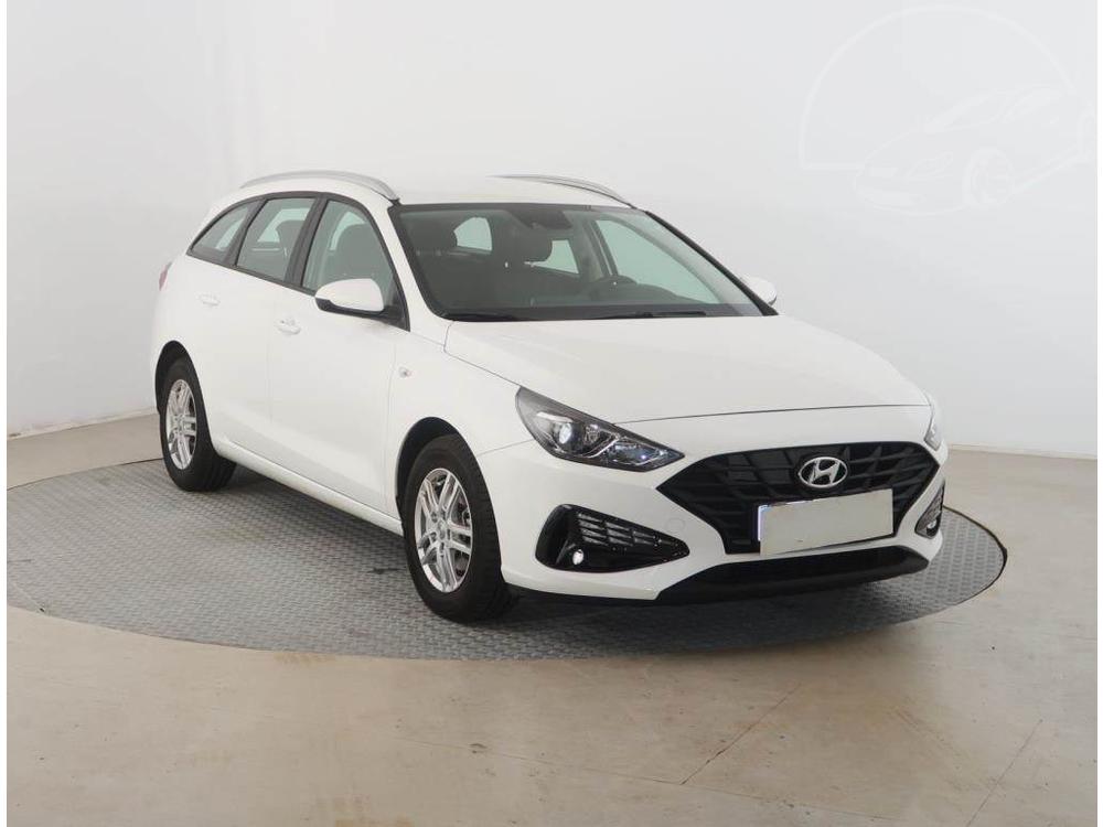 Hyundai i30 1.5 DPI, ČR,1.maj, Serv.kniha