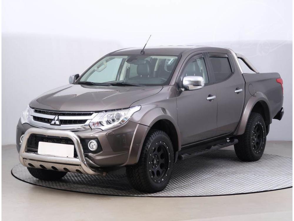 Prodm Mitsubishi L200 2.4 DI-D, NOV CENA, 4X4