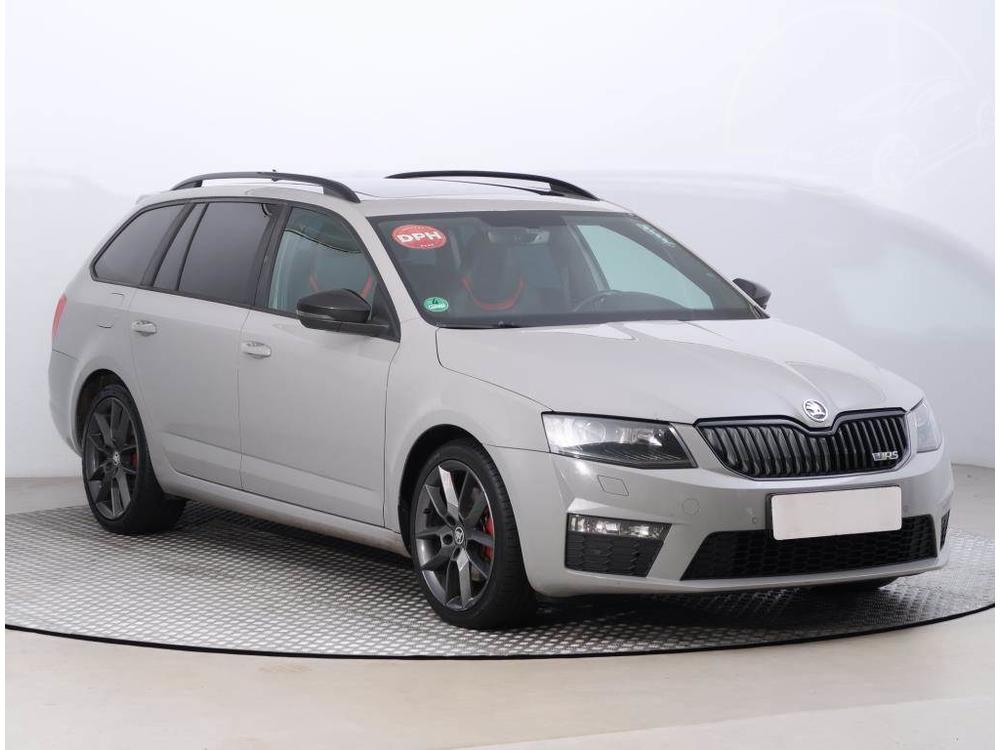 Škoda Octavia RS 2.0 TDI, ČR,1.maj, Kůže