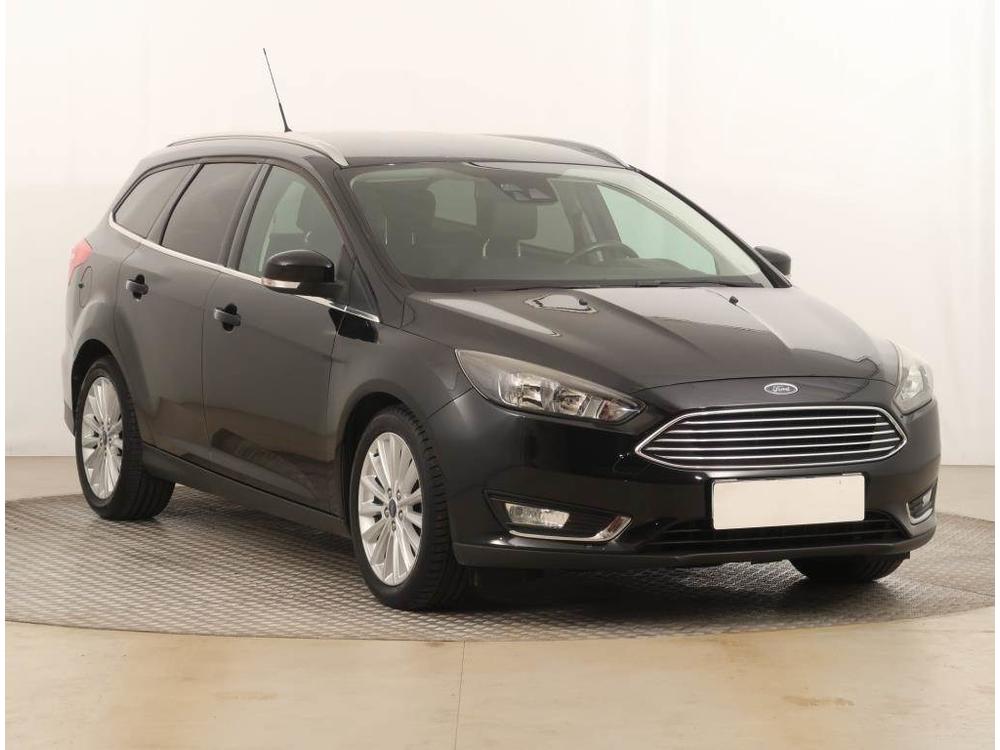 Ford Focus 1.0 EcoBoost, Titanium, Kůže