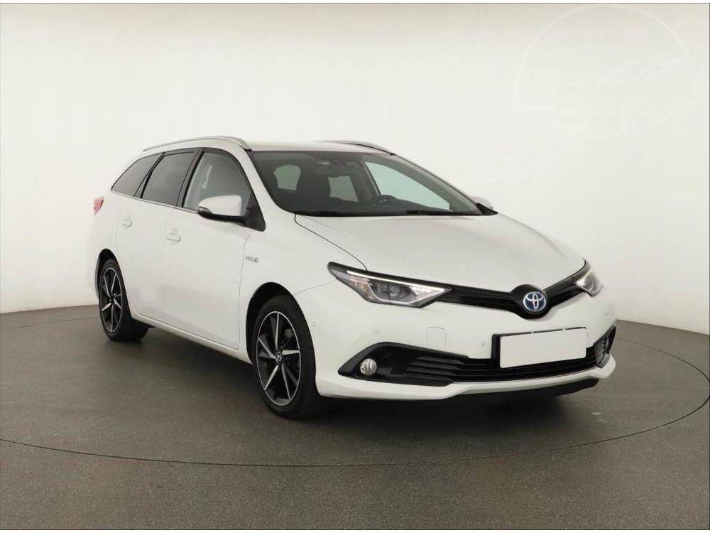 Toyota Auris Hybrid, Automat, Serv.kniha