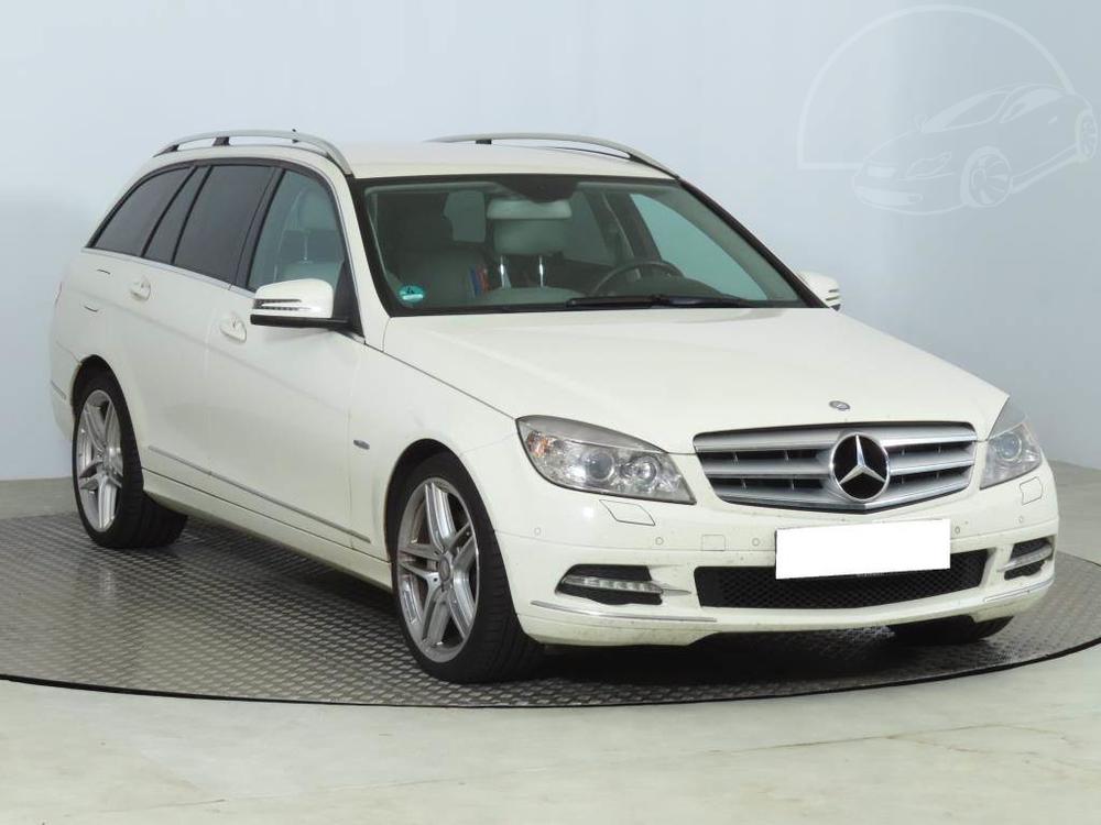 Prodm Mercedes-Benz C 350 350 CDI 4MATIC, 4X4, Automat