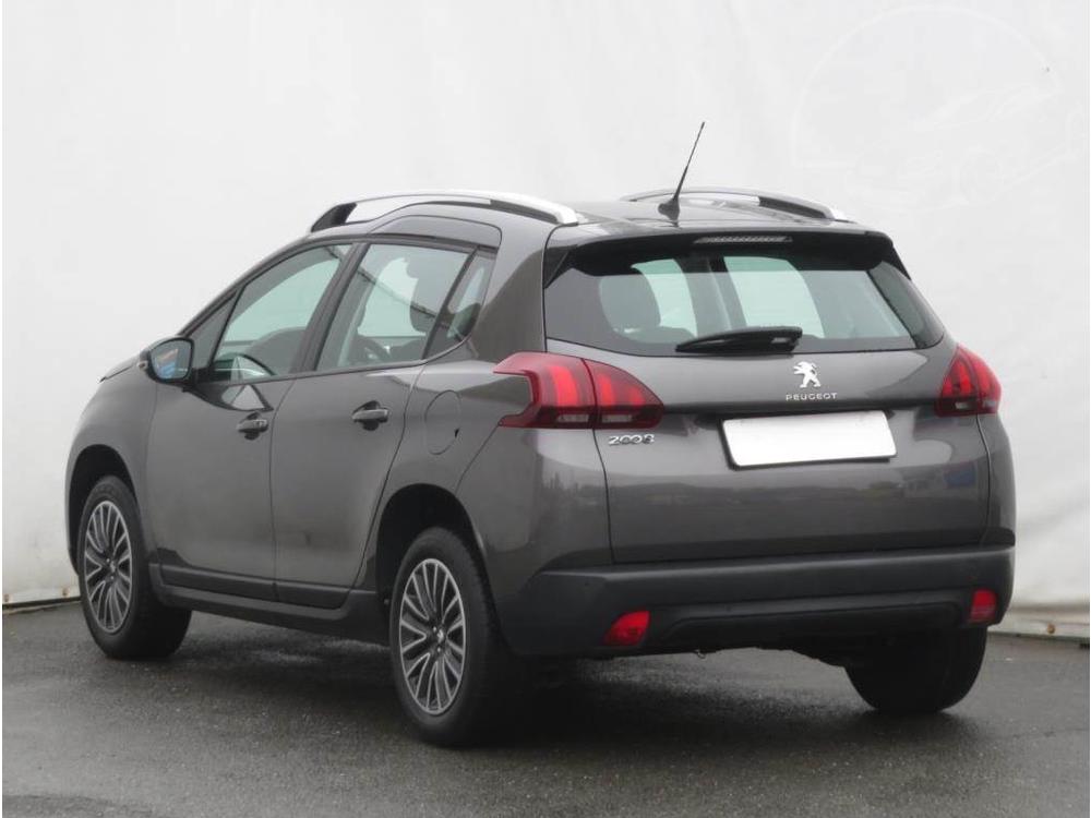 Peugeot 2008 1.2 PureTech, R,2.maj, Navi