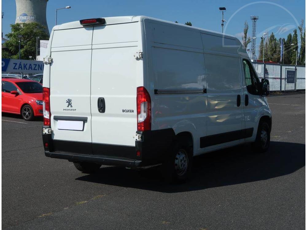 Peugeot Boxer 2.2 BlueHDi, L2H2, Furgon