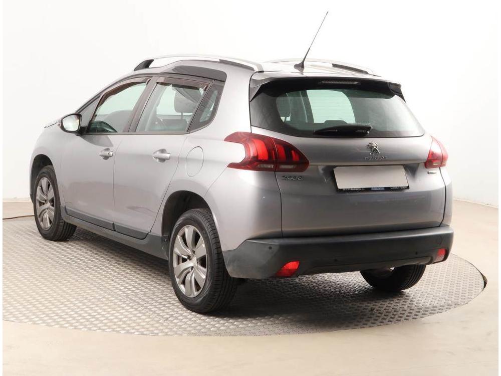 Peugeot 2008 1.2 PureTech, NOV CENA, R