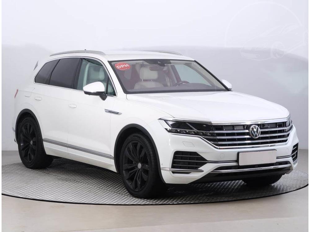 Volkswagen Touareg 3.0 TDI, ČR,SERVISKA,DPH