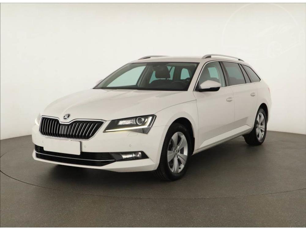 koda Superb 2.0 TDI, Style, R,2.maj