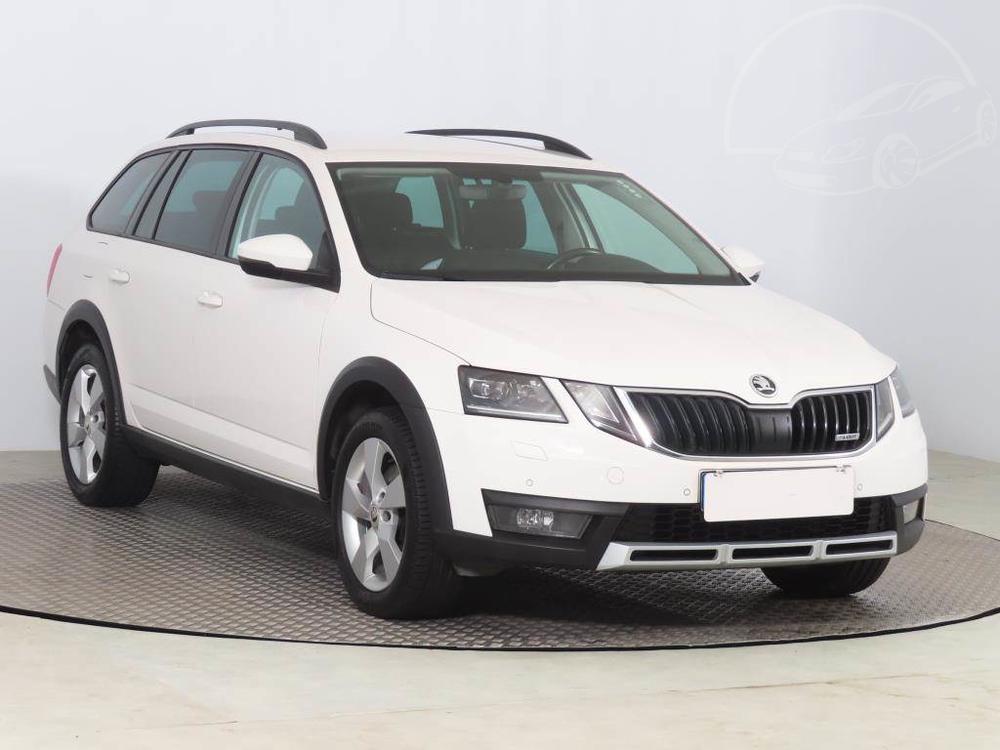 Škoda Octavia Scout 2.0 TSI, 4X4, Automat