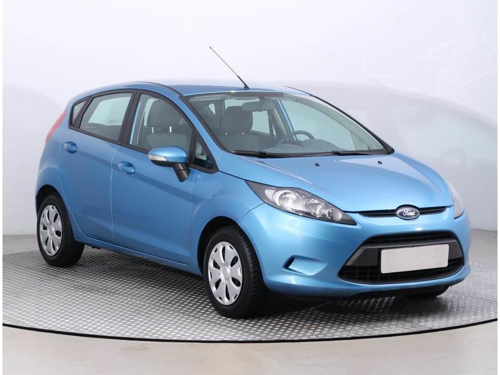 Ford Fiesta 1.25 i, ČR,2.maj, Serv.kniha