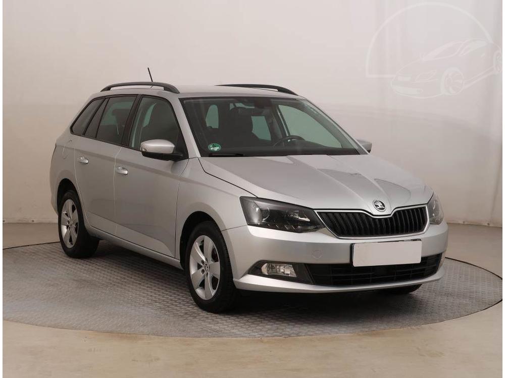 Škoda Fabia 1.2 TSI, ČR,2.maj, Serv.kniha