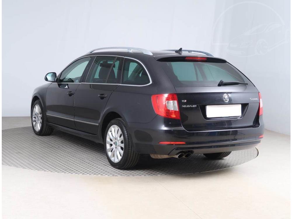 koda Superb 2.0 TDI, NOV CENA, Navi