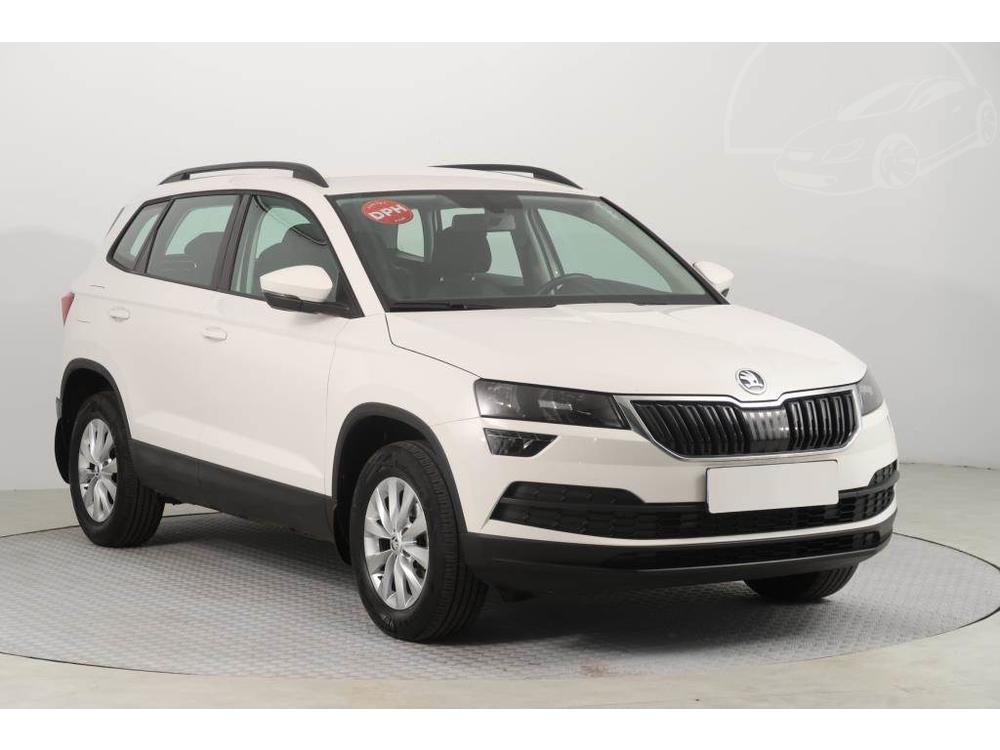 Škoda Karoq 1.5 TSI, ČR,1.maj, Serv.kniha