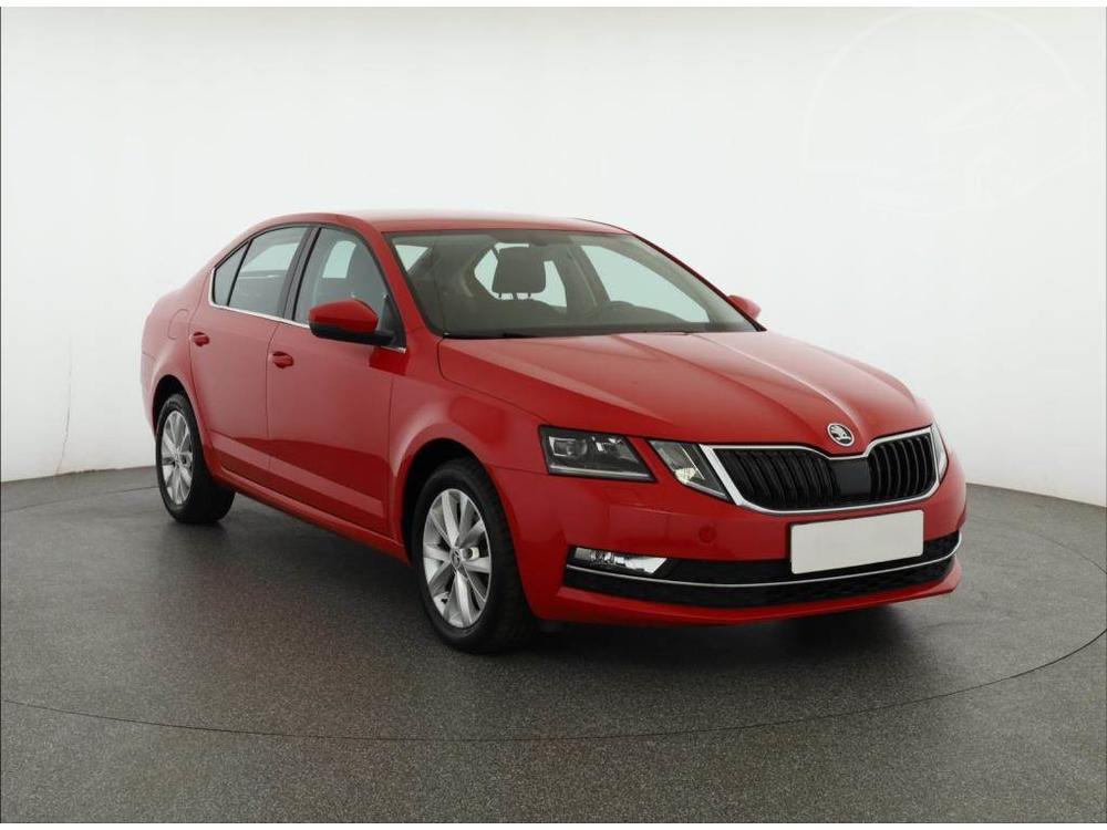 Škoda Octavia 1.6 TDI, ČR,2.maj, Serv.kniha