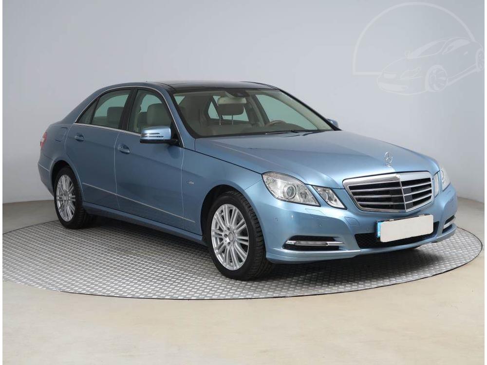 Mercedes-Benz E 350 350 CDI 4MATIC, 4X4, Automat