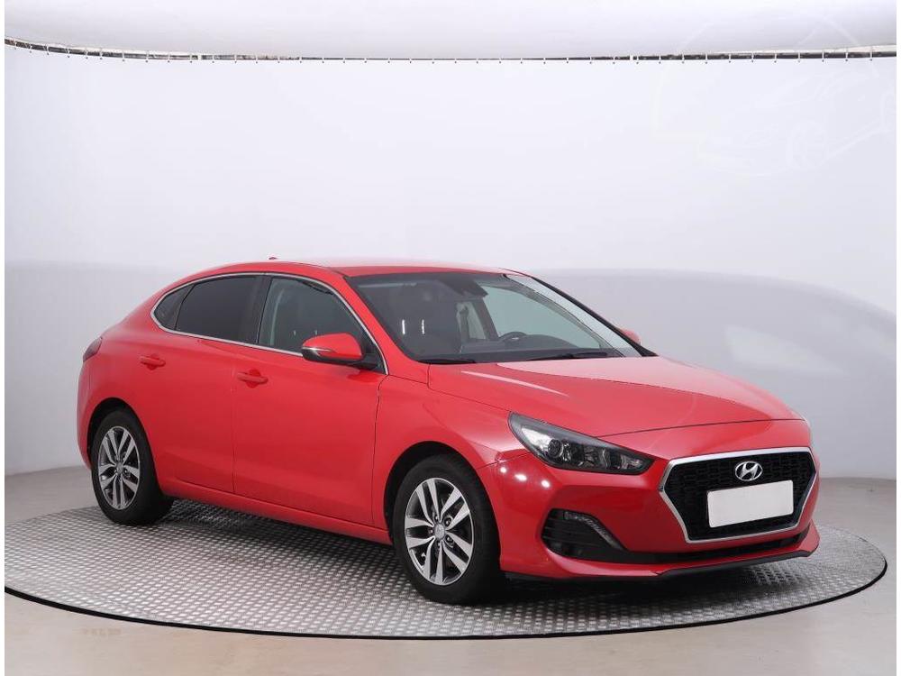 Hyundai i30 1.4 T-GDI, Trikolor, ČR,2.maj