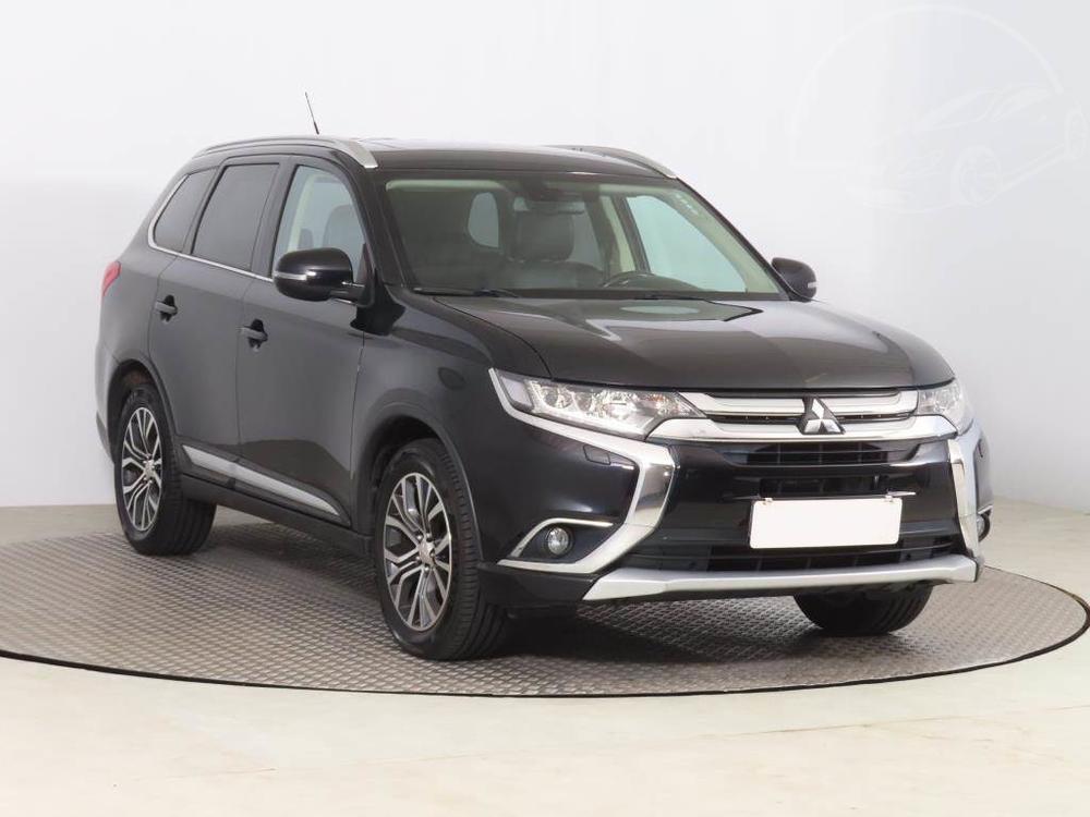 Mitsubishi Outlander 2.0, 4X4, Automat, 7 míst