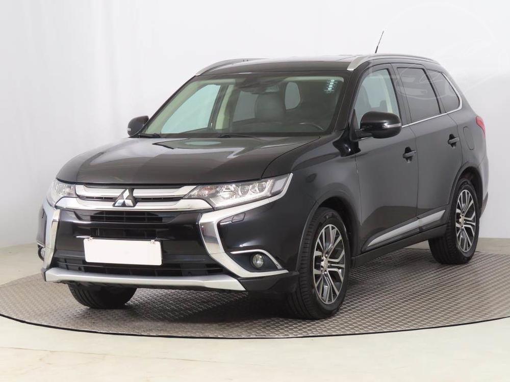 Prodm Mitsubishi Outlander 2.0, NOV CENA, 4X4, Automat