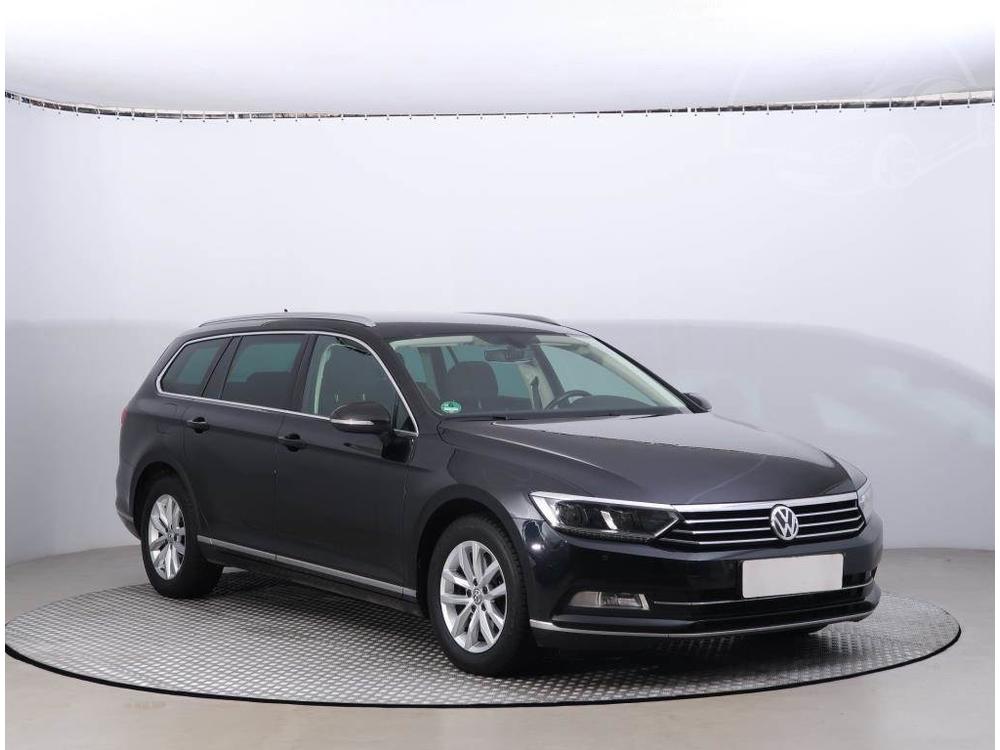 Volkswagen Passat 2.0 TDI, Automat, Serv.kniha