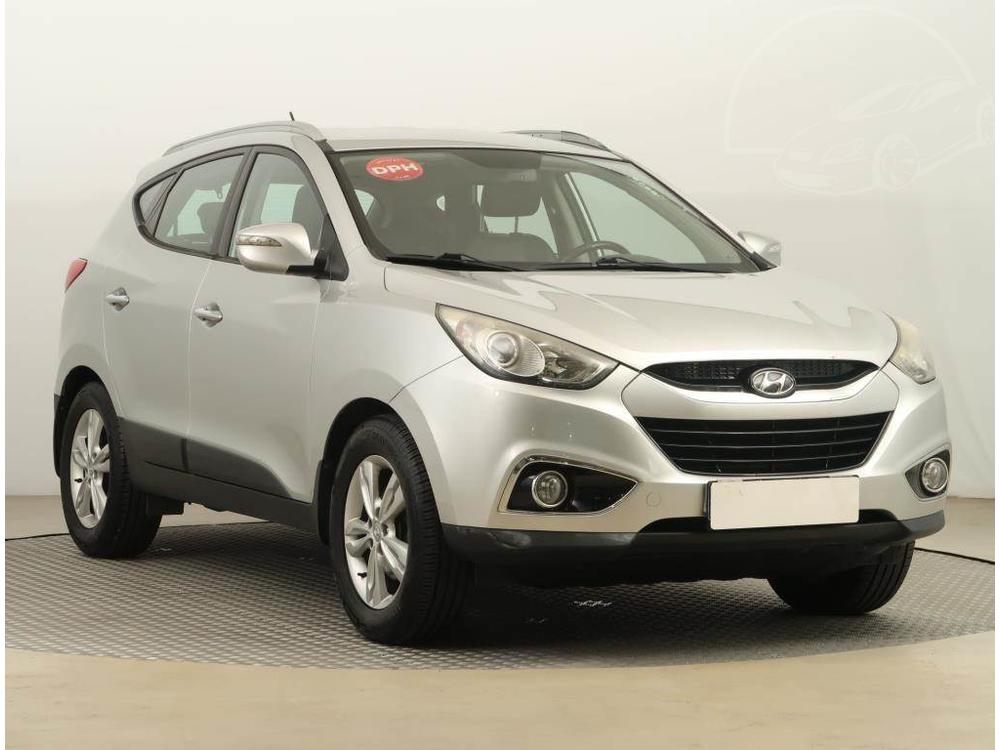 Hyundai iX35 1.7 CRDi, Kožené sedačky