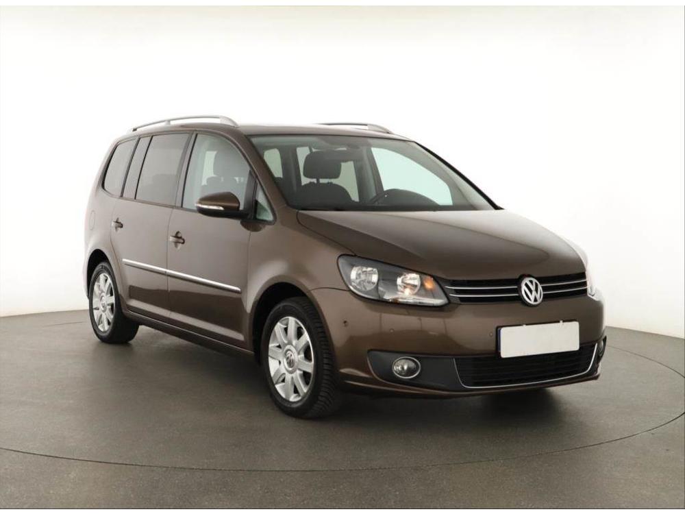 Volkswagen Touran 1.4 TSI, Highline, 7 míst